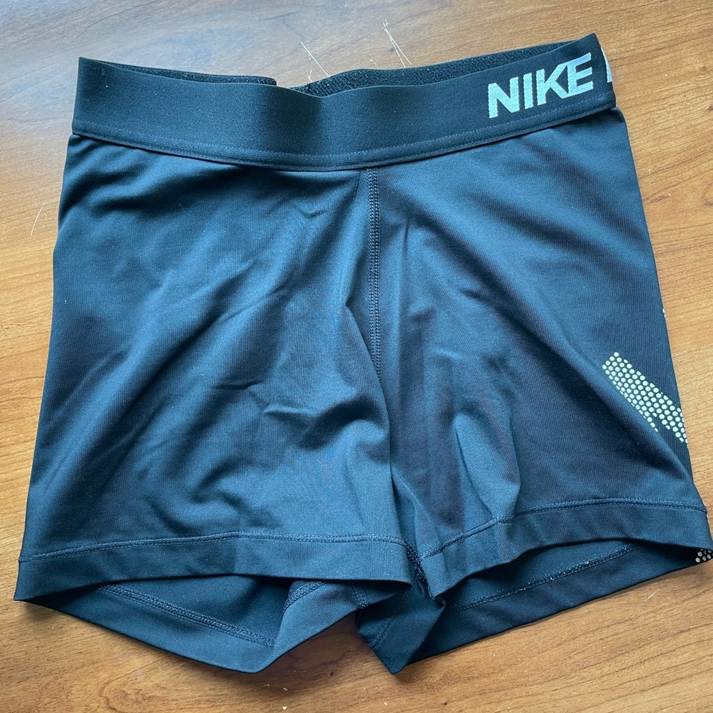 Athletic shorts